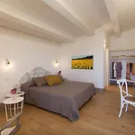 مزرعة للإقامة Casale Oliveta